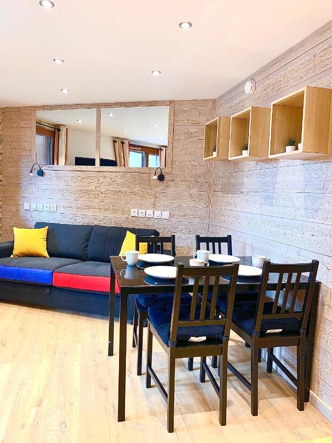 Appartement Chaleureux Au Pied Des Pistes, 4 Personnes, Wifi Val Thorens Exterior foto